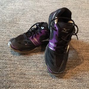 Mizuno Women’s Volleyball Shoes